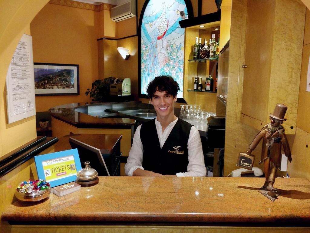 Hotel Calypso Ventimiglia Eksteriør bilde